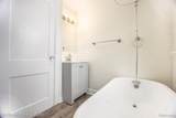 449 Evelyn - Photo 4