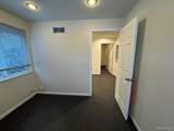 27440 Hoover - Photo 8