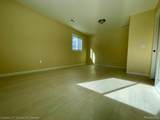 26141 Yale - Photo 10