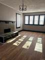 909 Burlingame - Photo 8