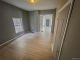 1226 Grand River - Photo 14
