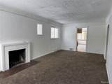 16572 Snowden - Photo 2