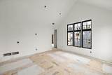 2694 Dorchester - Photo 32