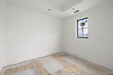 2694 Dorchester - Photo 36