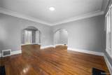 681 Clairmount - Photo 6