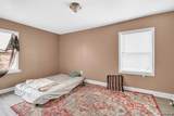 8362 Cloverlawn - Photo 19