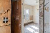 1488 17th - Photo 27