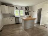 267 Lincoln - Photo 9