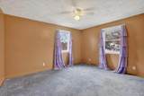 609 Everett - Photo 25