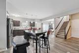 42811 Colonial - Photo 6