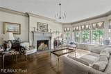 3065 Iroquois - Photo 7