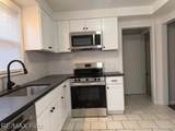 14852 Warwick - Photo 10