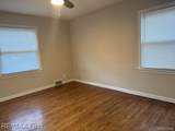 14852 Warwick - Photo 16