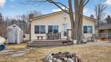 2695 Lakeshore - Photo 4