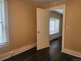 111 Ballard - Photo 10