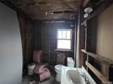 2575 Ashland - Photo 15