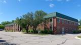 1460 Walton - Photo 4