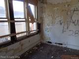 9928 Belleterre - Photo 28