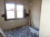 9928 Belleterre - Photo 32