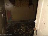 9928 Belleterre - Photo 35
