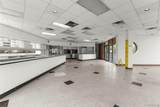 15839 Telegraph - Photo 12