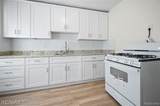 7239 Barrie - Photo 14