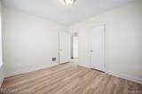 7239 Barrie - Photo 4