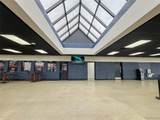 1160 Elms - Photo 2