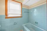16701 Greenfield - Photo 11