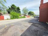 2034 Telegraph Rd - Photo 13