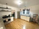 2454 Florian - Photo 16
