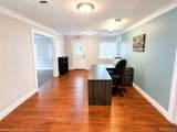 1097 Lapeer - Photo 2