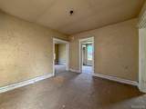 1540 Saint Clair - Photo 14
