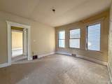 1540 Saint Clair - Photo 16