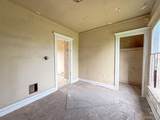 1540 Saint Clair - Photo 22