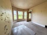 1540 Saint Clair - Photo 32