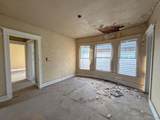 1540 Saint Clair - Photo 34