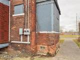 1092 Grand - Photo 14