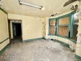 1092 Grand - Photo 5