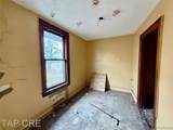 1092 Grand - Photo 8