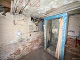 1017 Grand - Photo 19