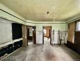 1017 Grand - Photo 4