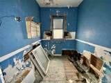 1017 Grand - Photo 6