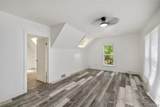 242 Crocker - Photo 3