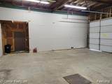 5506 Gratiot - Photo 12