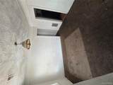 2669 Pasadena - Photo 17