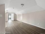 349 Westminster - Photo 21