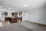 15887 Charlemagne - Photo 2