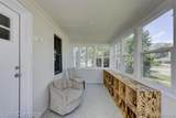 335 Lincoln - Photo 2