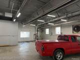 22845 Hoover - Photo 16